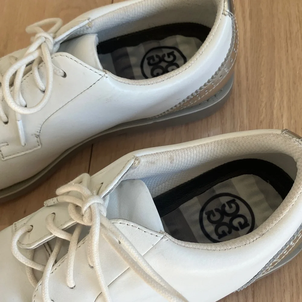 G/Fore women’s silver white cap toe golf shoes size 7 - Picture 4 of 5
